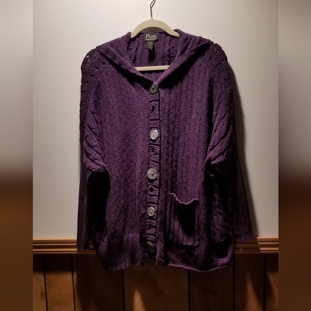 👙🔥HOST PICK🔥Pure Handknit brand button up cardigan with hood